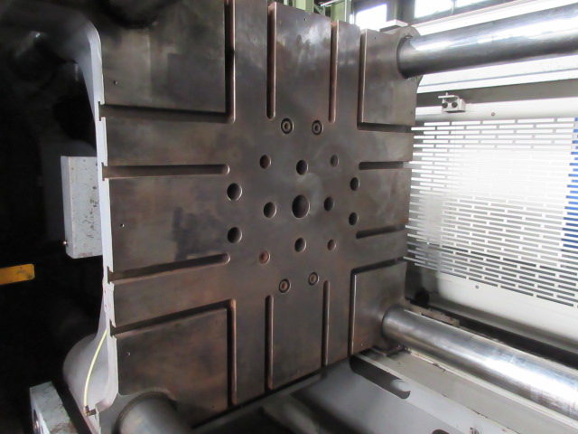 Injection moulding machine stocklist stock number:70117 - C and C Corporation.